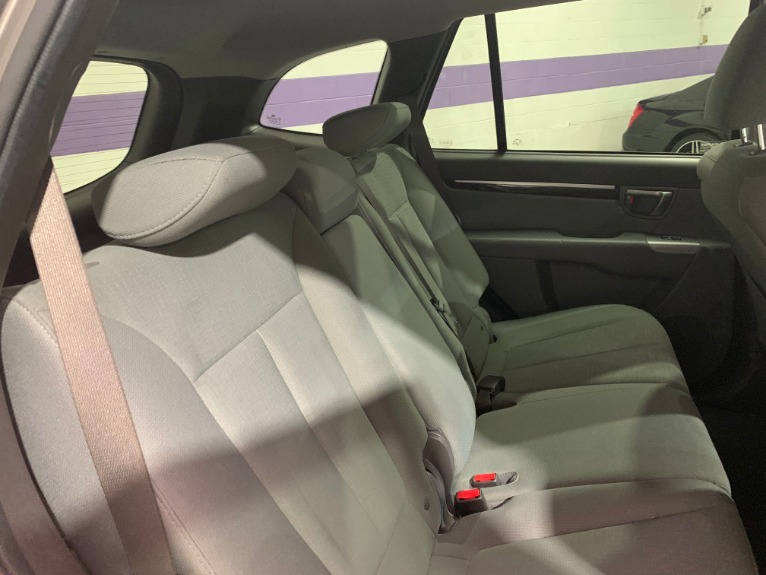 Used-2012-Hyundai-Santa-Fe-GLS