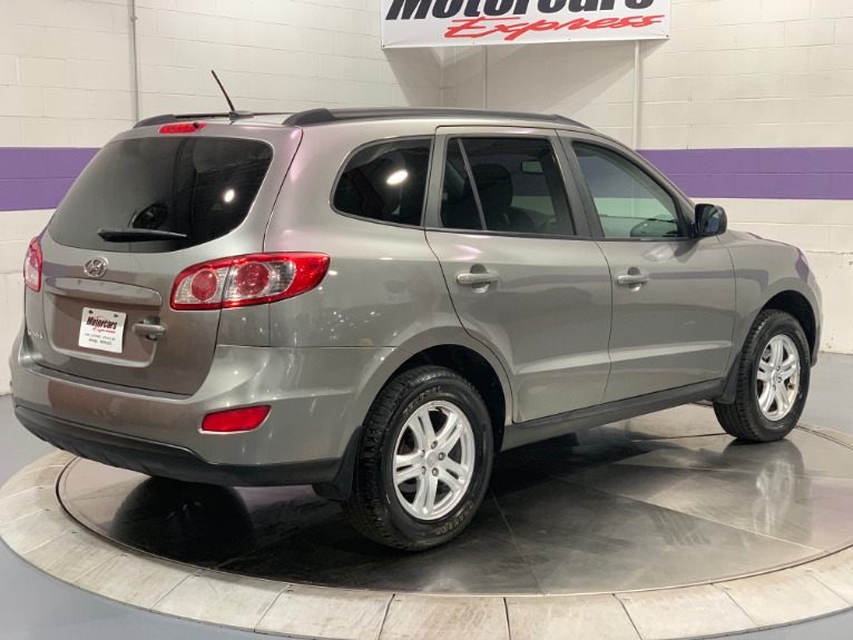 Used-2012-Hyundai-Santa-Fe-GLS