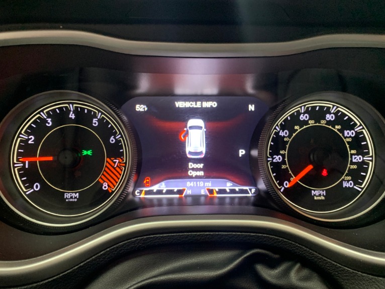 Used-2015-Jeep-Cherokee-Trailhawk