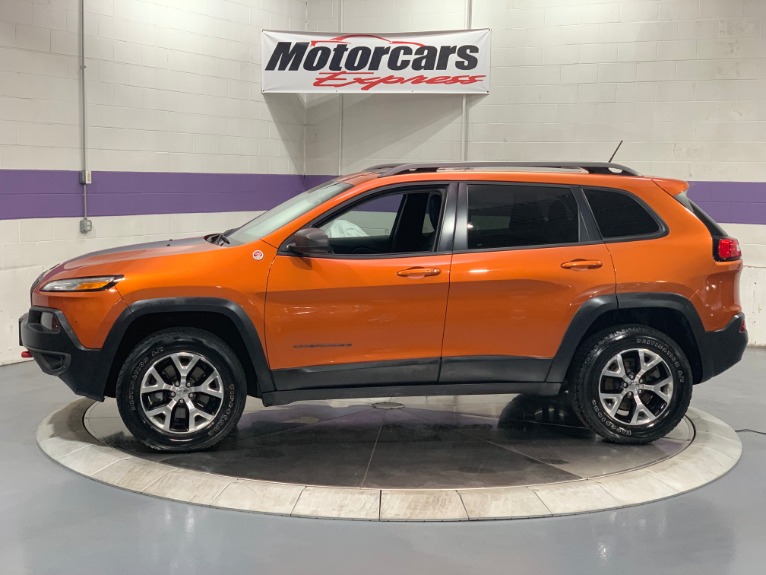 Used-2015-Jeep-Cherokee-Trailhawk