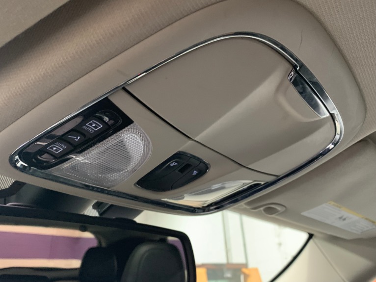 Used-2015-Jeep-Cherokee-Trailhawk