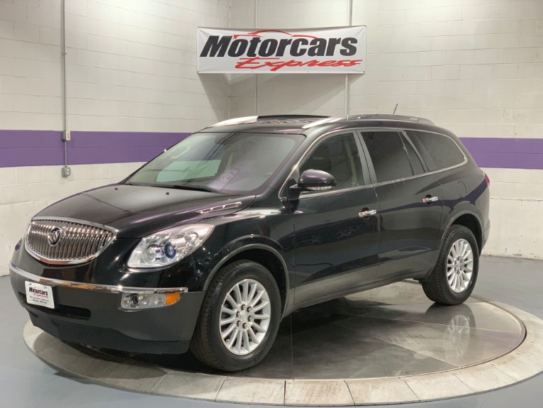 Used-2011-Buick-Enclave-CXL-1