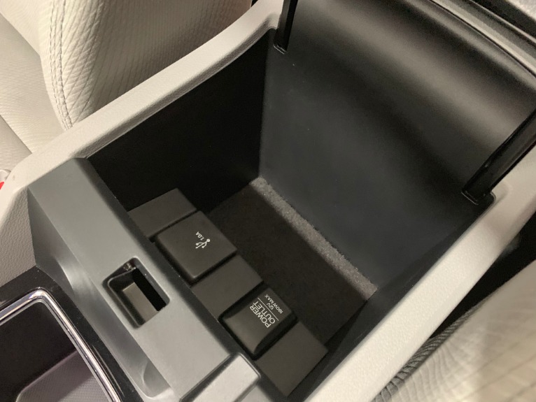 Used-2017-Honda-Accord-EX