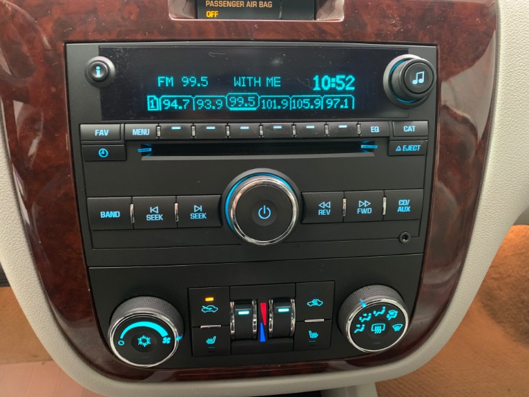 Used-2009-Chevrolet-Impala-LTZ