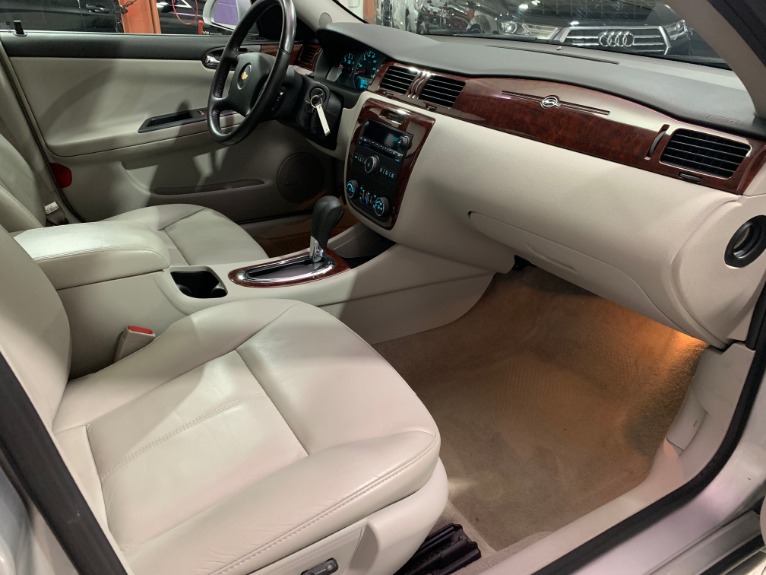 Used-2009-Chevrolet-Impala-LTZ
