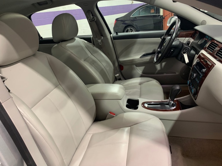 Used-2009-Chevrolet-Impala-LTZ