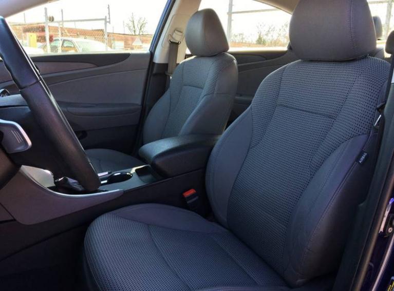 Used-2011-Hyundai-Sonata-SE-4dr-Sedan-6A
