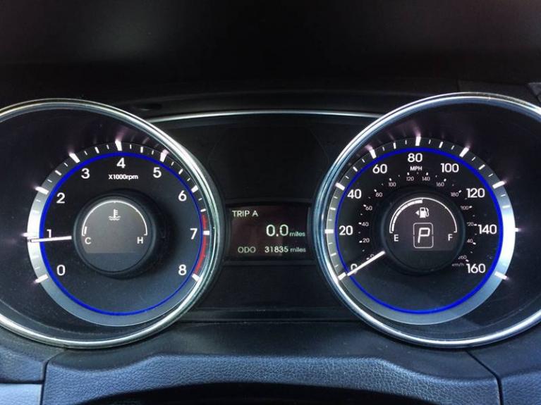 Used-2011-Hyundai-Sonata-SE-4dr-Sedan-6A