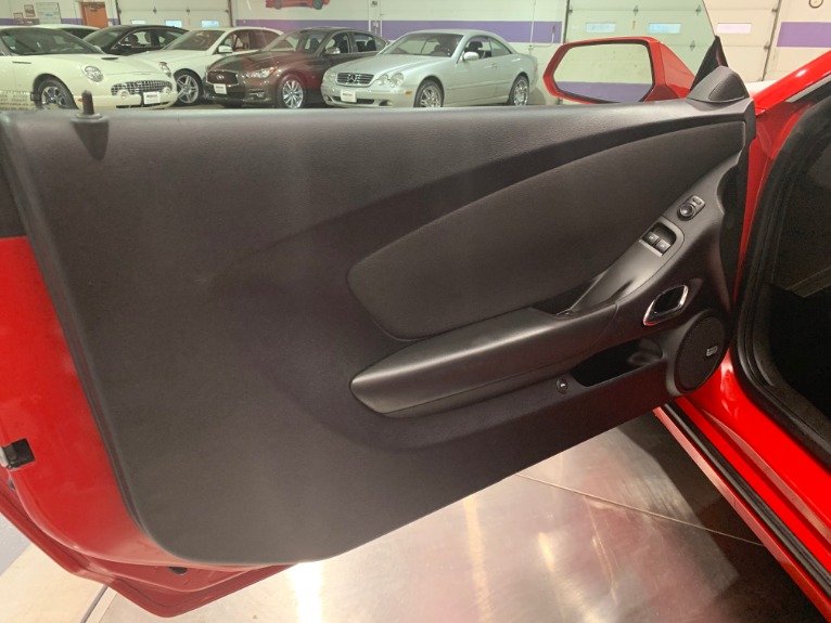Used-2011-Chevrolet-Camaro-LT