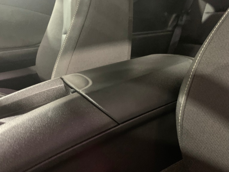 Used-2011-Chevrolet-Camaro-LT