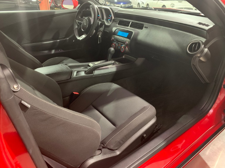 Used-2011-Chevrolet-Camaro-LT