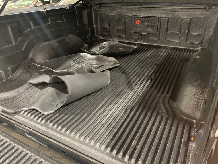 Used-2014-Ram-Ram-Pickup-1500-Laramie