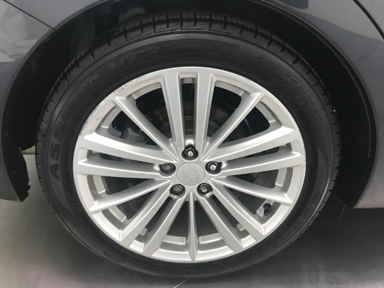 Used-2013-Subaru-Impreza-20i-Limited