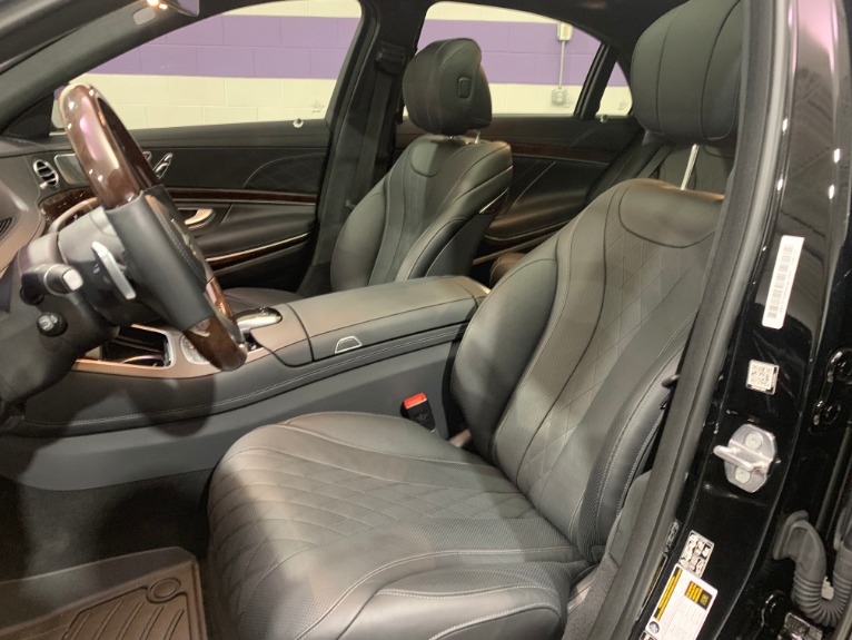 Used-2018-Mercedes-Benz-S-Class-S-560-4MATIC