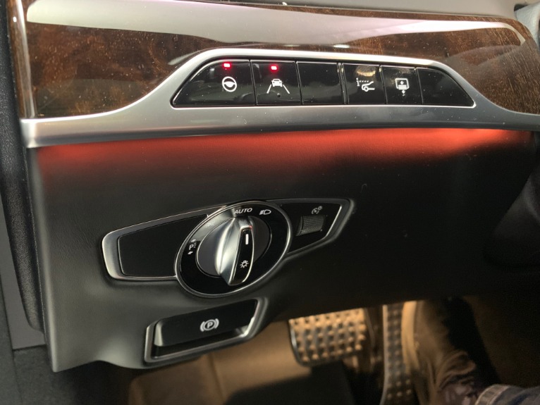 Used-2018-Mercedes-Benz-S-Class-S-560-4MATIC