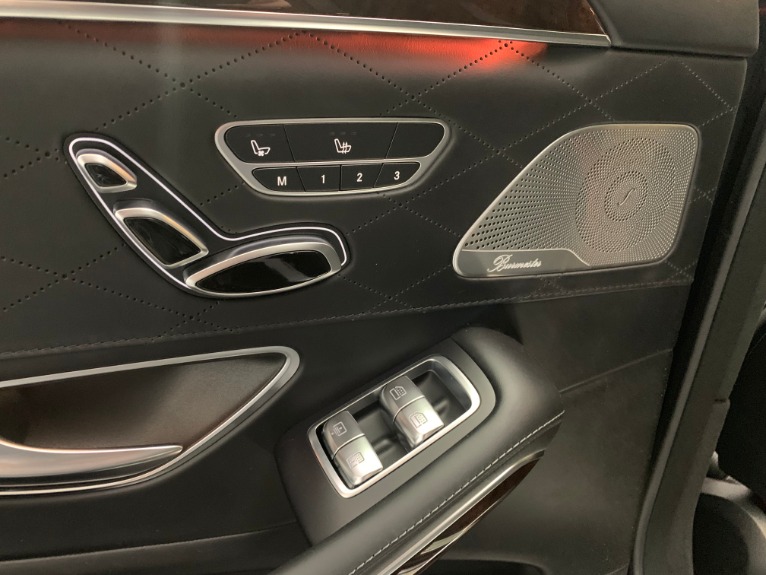 Used-2018-Mercedes-Benz-S-Class-S-560-4MATIC