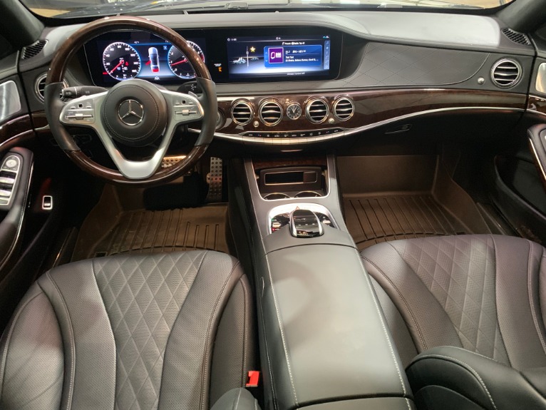 Used-2018-Mercedes-Benz-S-Class-S-560-4MATIC