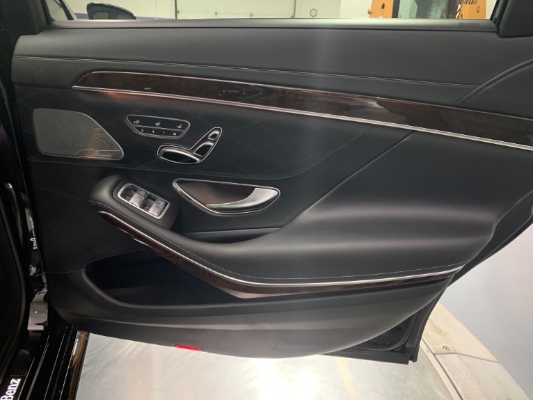 Used-2018-Mercedes-Benz-S-Class-S-560-4MATIC