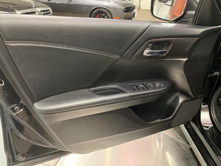 Used-2016-Honda-Accord-Sport