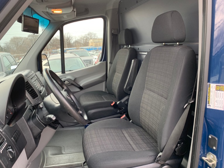 Used-2015-Mercedes-Benz-Sprinter-Cargo-Diesel-2500