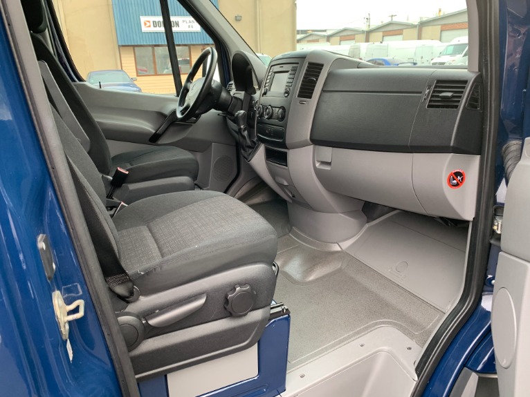 Used-2015-Mercedes-Benz-Sprinter-Cargo-Diesel-2500