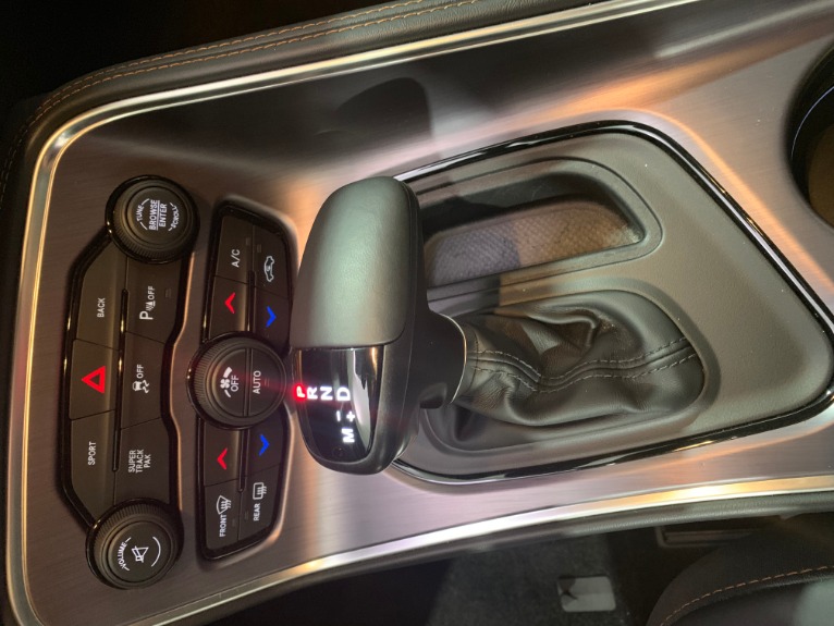Used-2015-Dodge-Challenger-R/T-Plus-Shaker