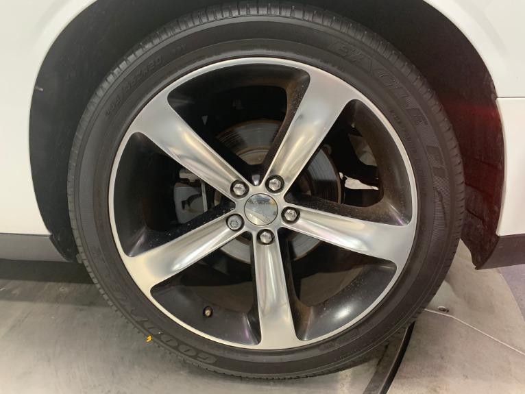 Used-2015-Dodge-Challenger-R/T-Plus-Shaker