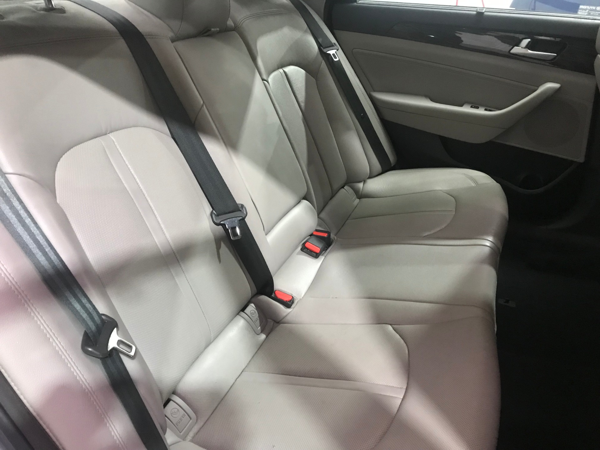 Used-2015-Hyundai-Sonata-Limited-FWD