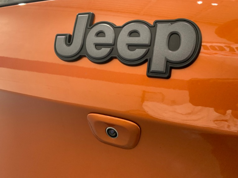 Used-2016-Jeep-Cherokee-Trailhawk
