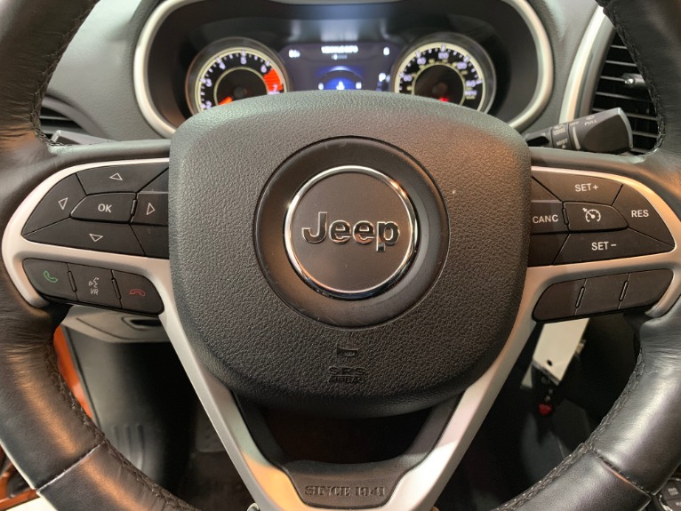 Used-2016-Jeep-Cherokee-Trailhawk