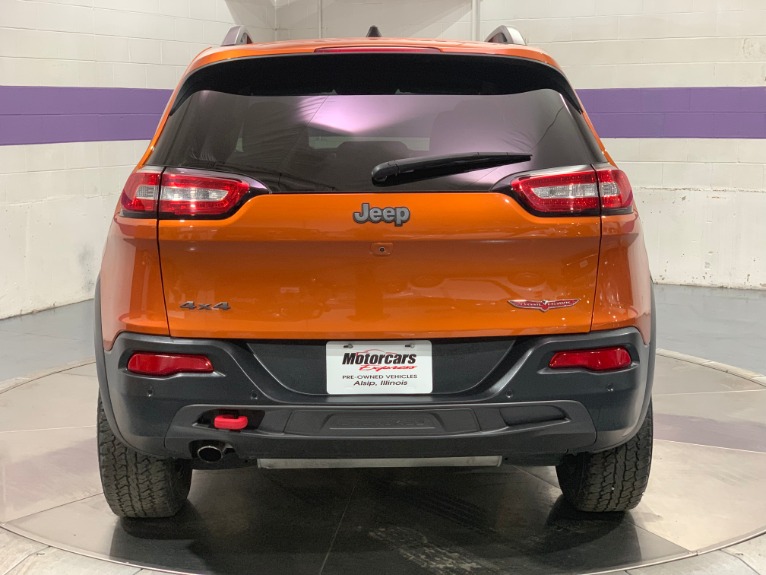 Used-2016-Jeep-Cherokee-Trailhawk