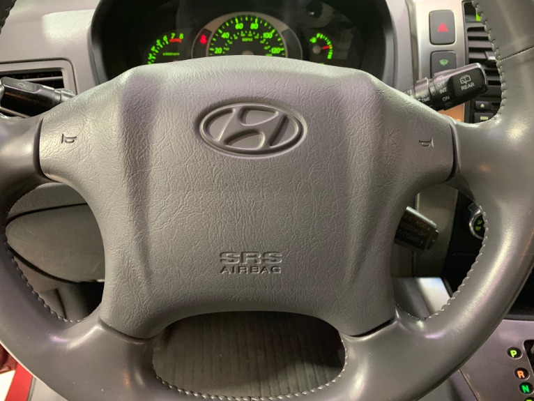 Used-2005-Hyundai-Tucson-GLS