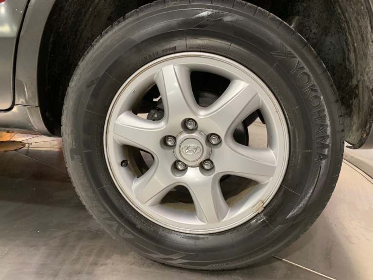 Used-2005-Hyundai-Tucson-GLS