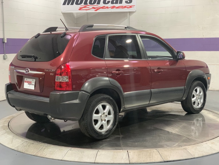 Used-2005-Hyundai-Tucson-GLS