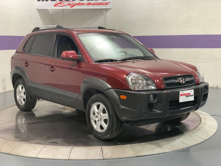 Used-2005-Hyundai-Tucson-GLS