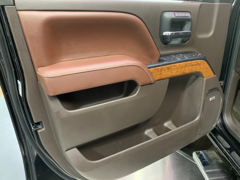 Used-2016-Chevrolet-Silverado-2500HD-Diesel-High-Country
