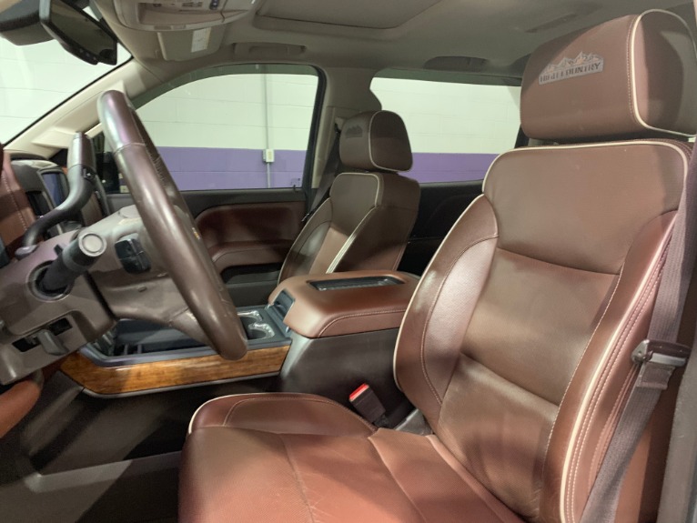 Used-2016-Chevrolet-Silverado-2500HD-Diesel-High-Country