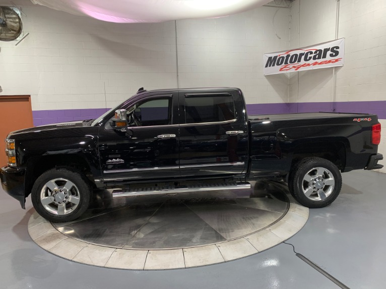 Used-2016-Chevrolet-Silverado-2500HD-Diesel-High-Country