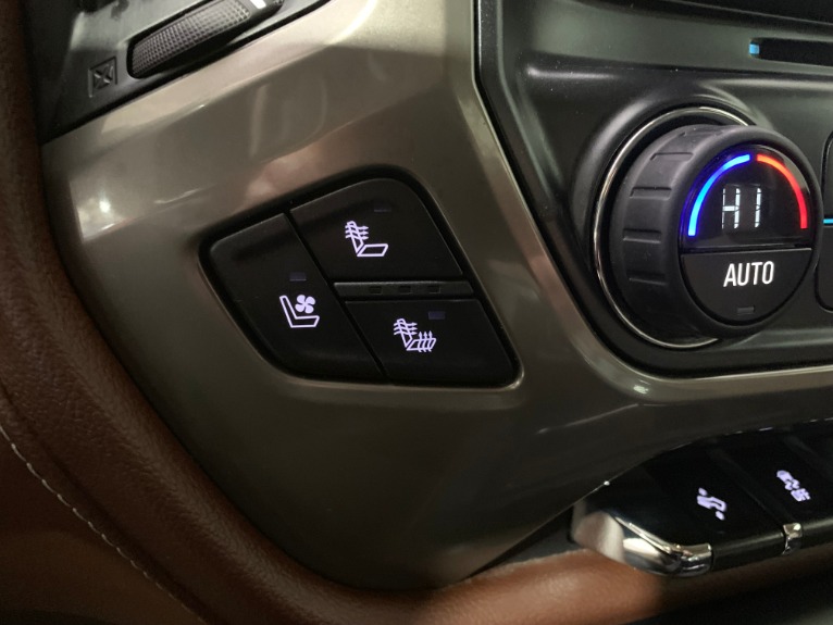 Used-2016-Chevrolet-Silverado-2500HD-Diesel-High-Country