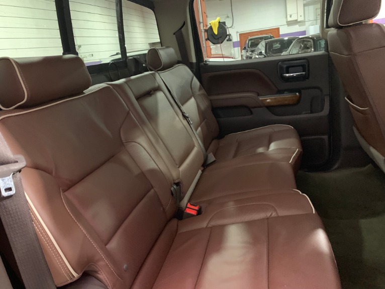 Used-2016-Chevrolet-Silverado-2500HD-Diesel-High-Country
