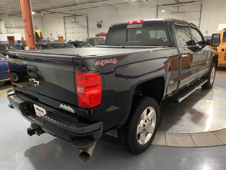 Used-2016-Chevrolet-Silverado-2500HD-Diesel-High-Country