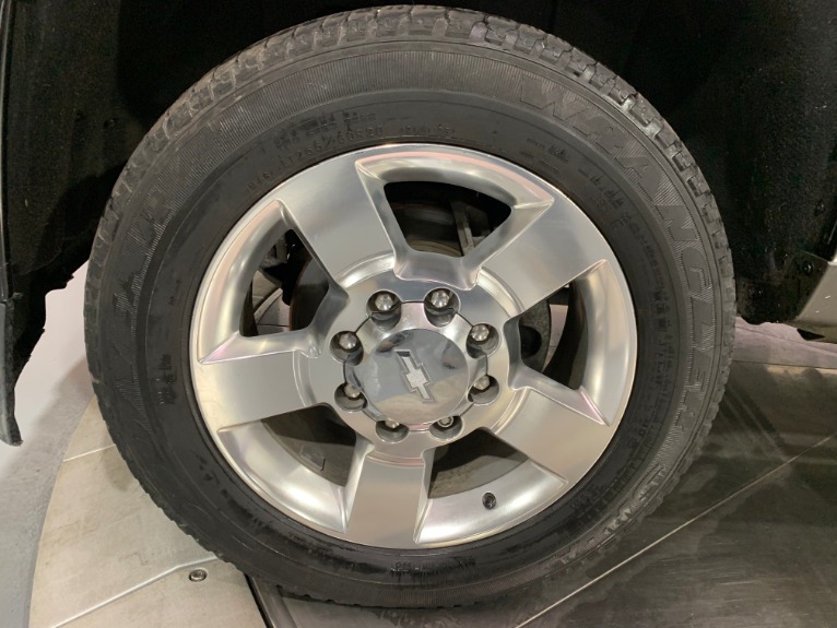 Used-2016-Chevrolet-Silverado-2500HD-Diesel-High-Country