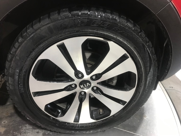 Used-2011-Kia-Sportage-EX