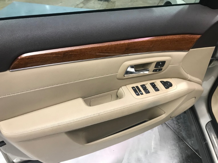 Used-2007-Cadillac-SRX-V6