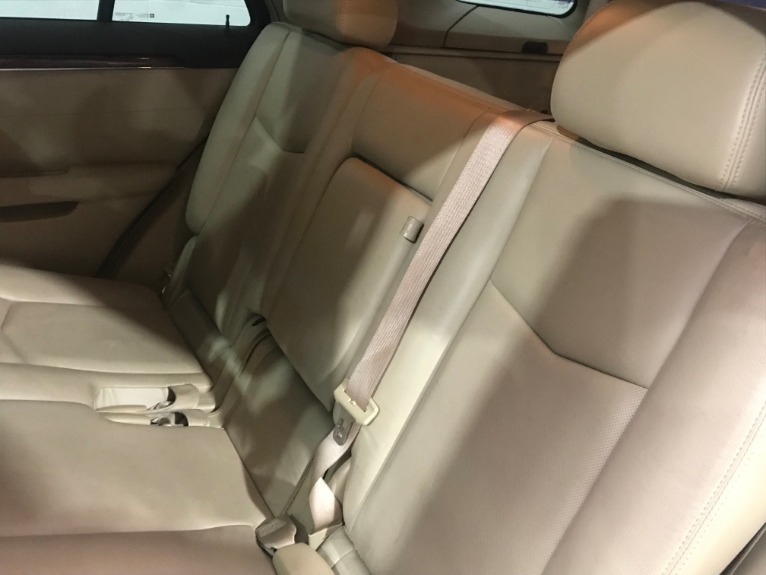 Used-2007-Cadillac-SRX-V6