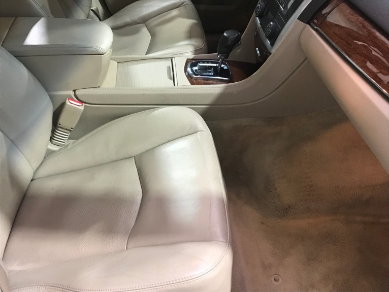 Used-2007-Cadillac-SRX-V6