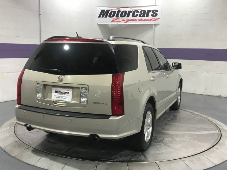 Used-2007-Cadillac-SRX-V6