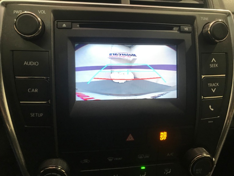 Used-2017-Toyota-Camry-SE