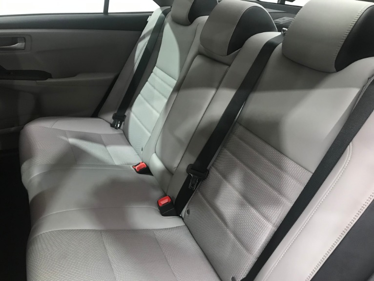 Used-2017-Toyota-Camry-SE