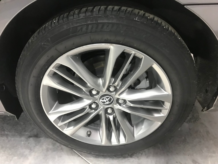 Used-2017-Toyota-Camry-SE